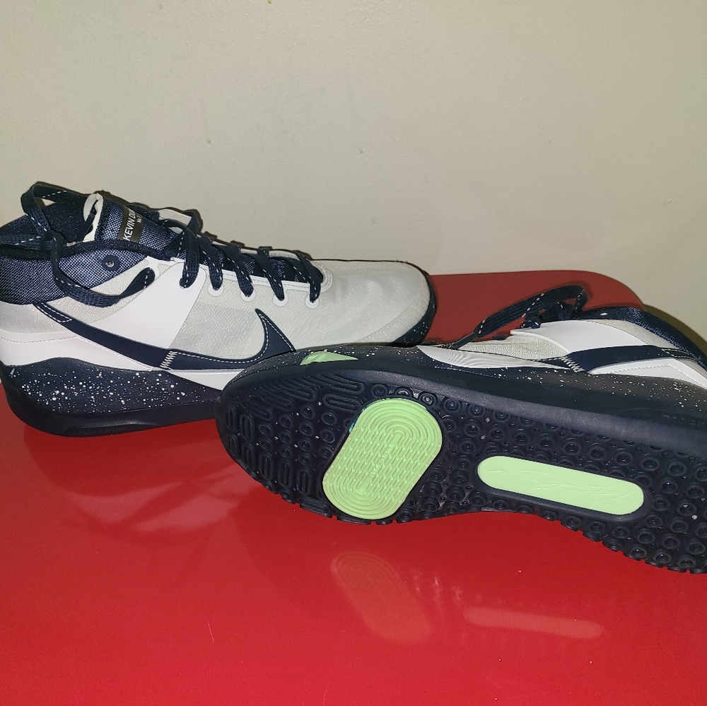 Nike size 9.5